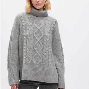 GAP Light Gray Textured Turtleneck Sweater